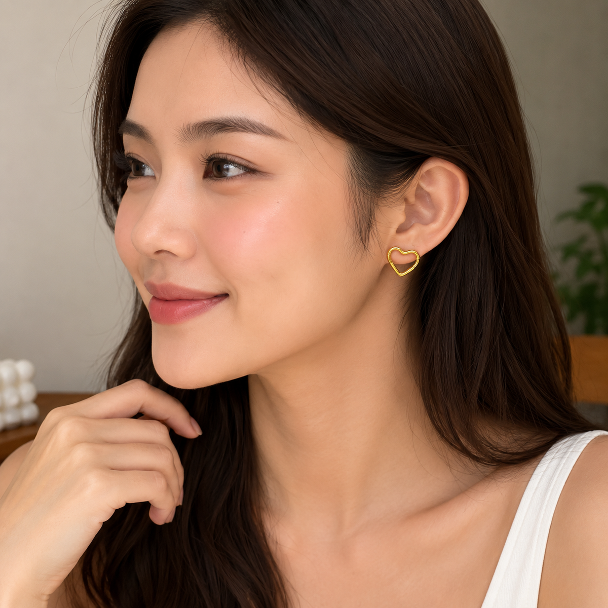 THE CHEL™ Heart Huggie Earrings