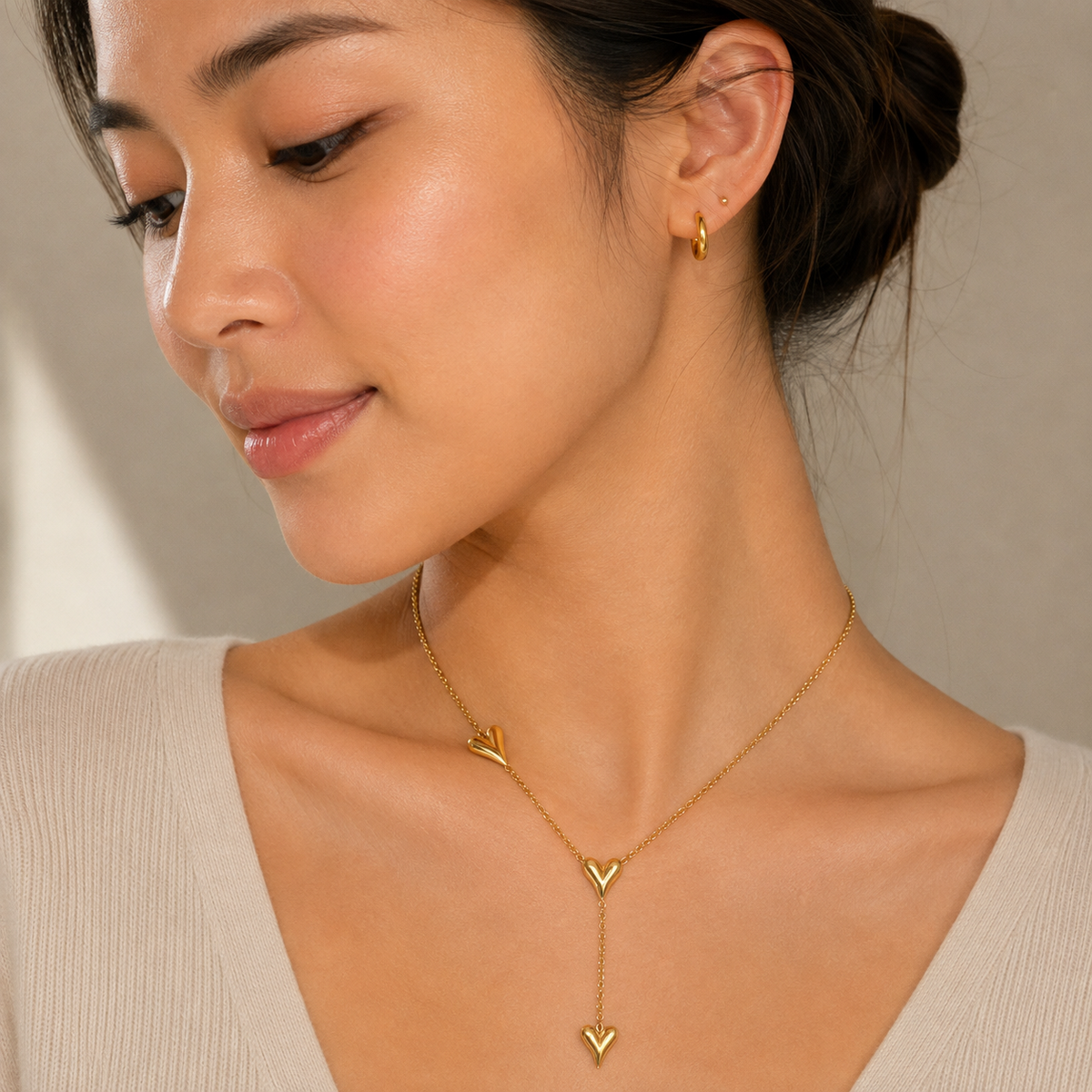 THE ZENIA™ — Lariat Heart Necklace