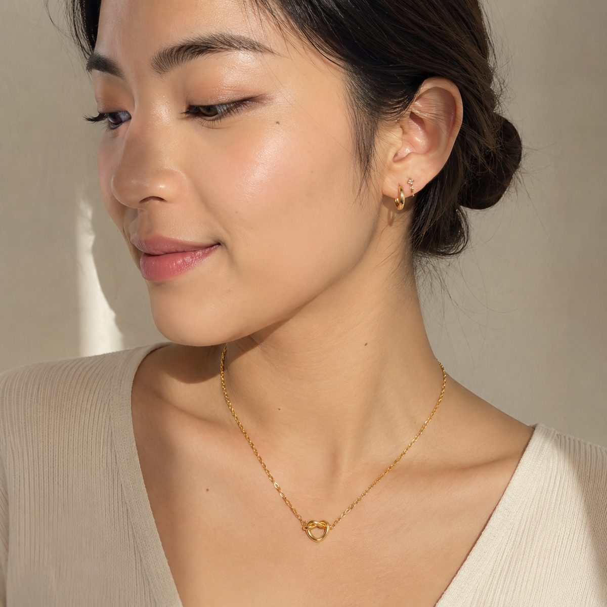 THE AUGUST™ Knotted Heirloom Necklace
