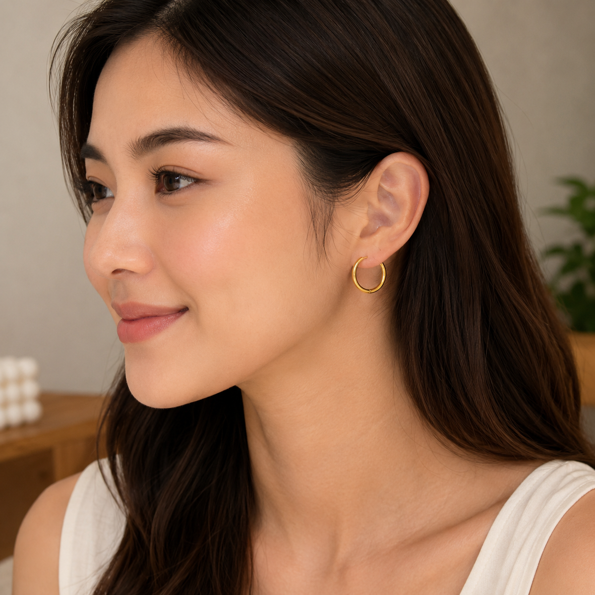 THE CLARA™ Everyday Huggie Hoops Earrings